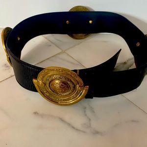Vintage 90s Versace iconic Medusa belt